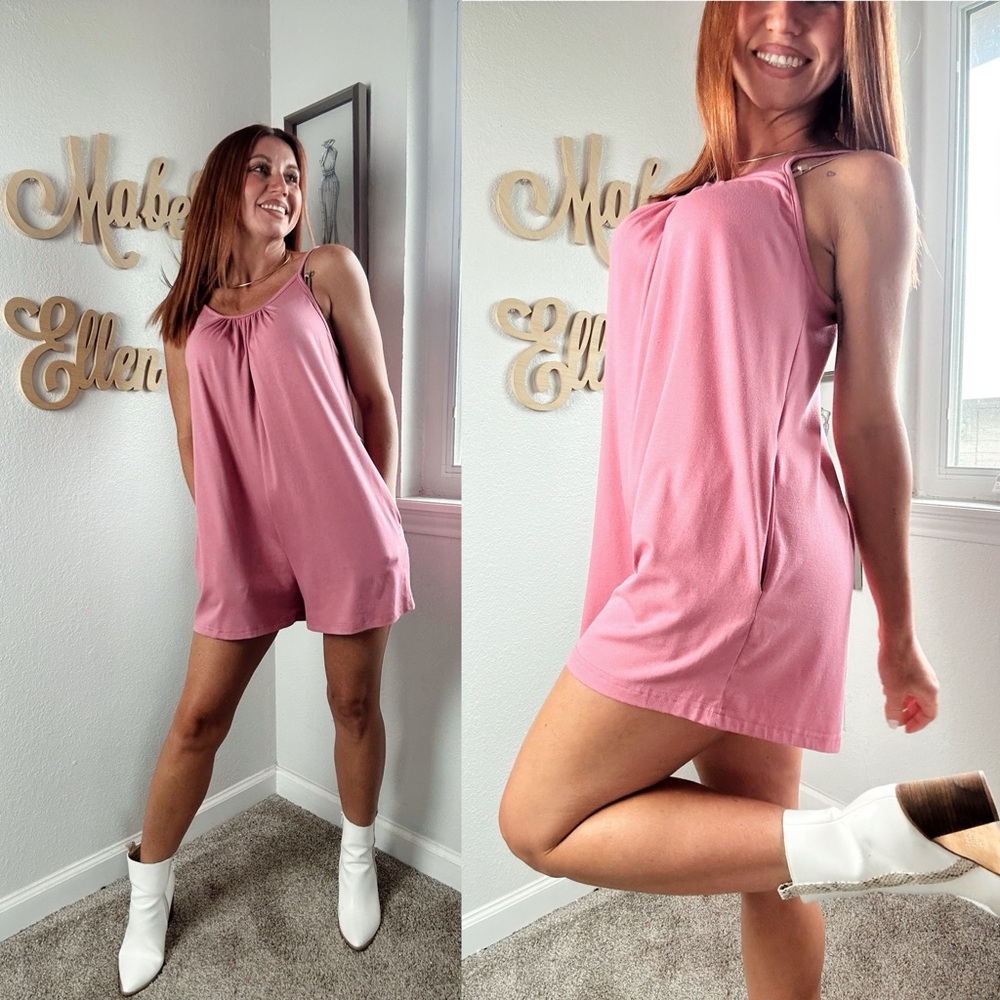 Mabel Ellen Boutique Chic Pink flowy pocket romper size medium
